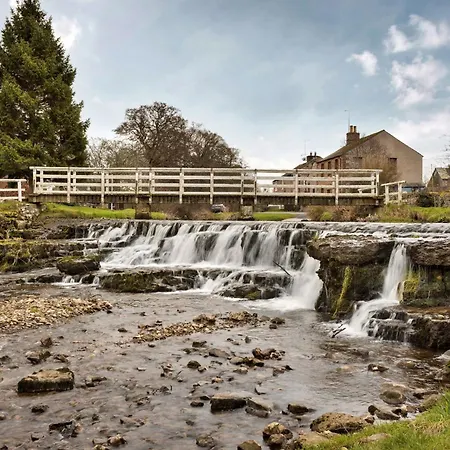 Finest Retreats - Bourne Edge *