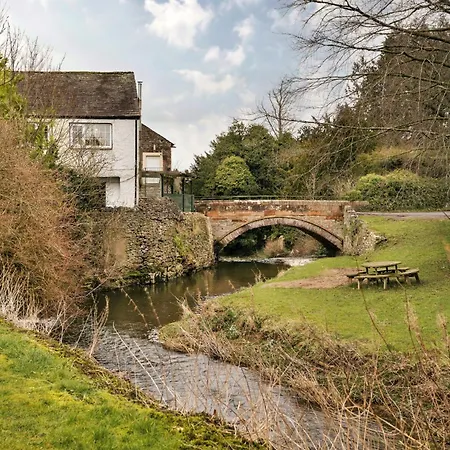 Finest Retreats - Bourne Edge